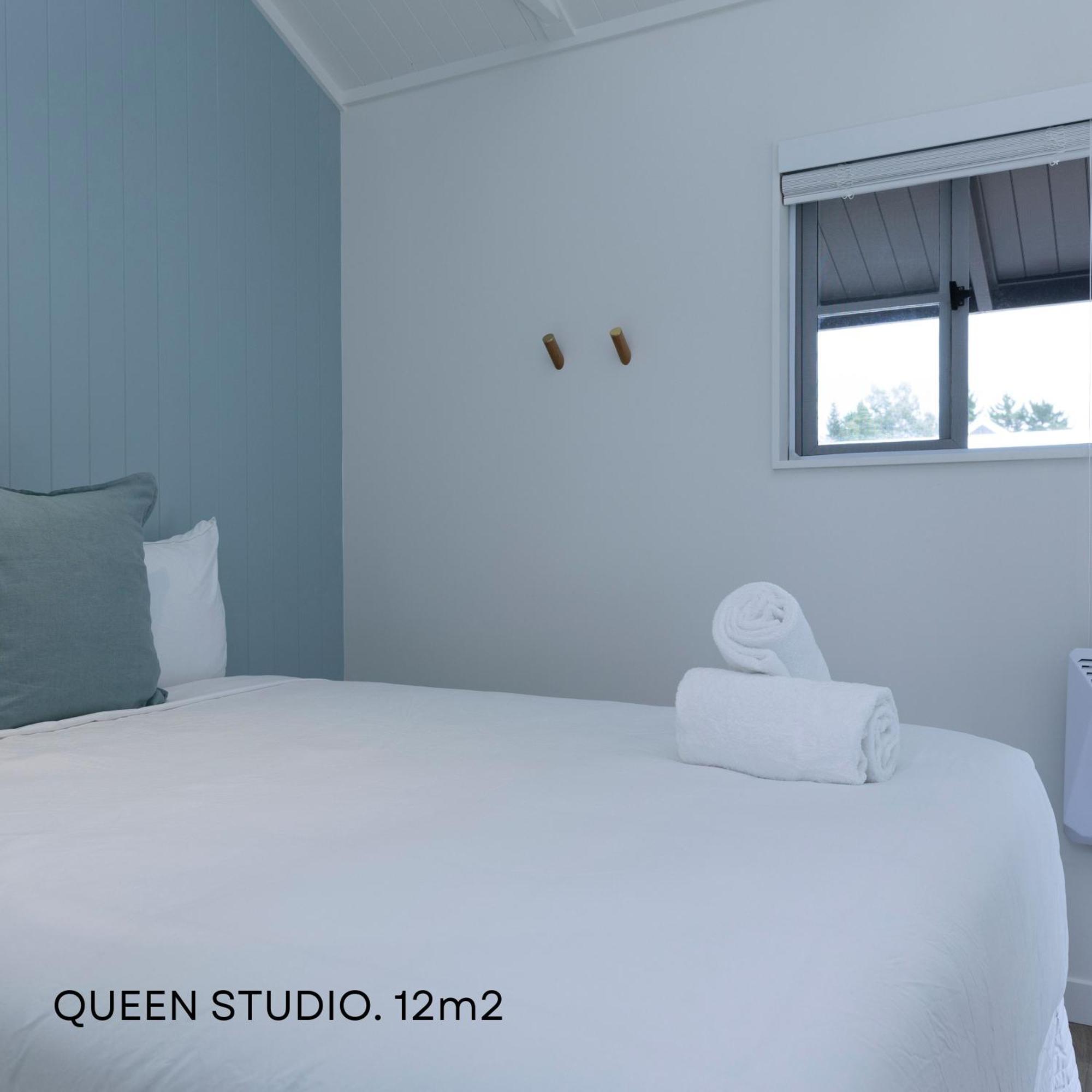 The Quarters Villa Turangi Exteriör bild